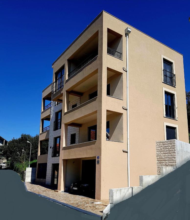 Ralux Apartman تيفات المظهر الخارجي الصورة